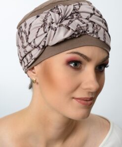 ozdobne nakrycie głowy po chemii