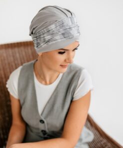 elegancki szary turban po chemioterapii ela