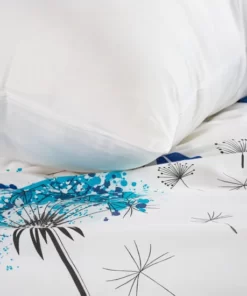 Alternative view of Pościel Eurofirany - biała pościel w niebieskie kwiaty ze 100% miękkiej bawełny