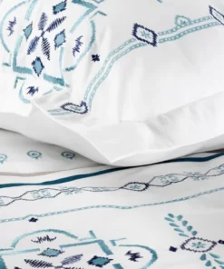 Alternative view of Pościel z satyny bawełnianej biała - Premium - z haftowanym greckim wzorem