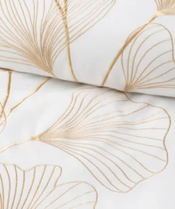 Alternative view of Gładka biała pościel satynowa ze złotym haftem w liście - Premium