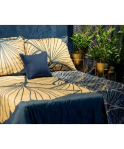 Alternative view of Pościel Limited Collection - granatowo beżowa pościel w listki