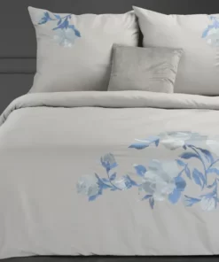 Pościel satynowa szara - z haftowanymi kwiatami róży - Premium