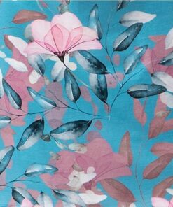 niebieski szlafrok damski w kwiaty