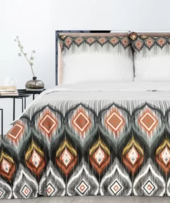 Biała pościel w pomarańczowo szary wzór - satyna