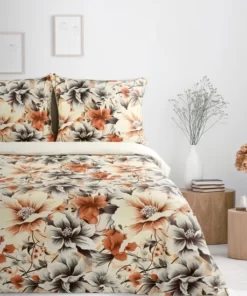 Kremowo pomarańczowa pościel satynowa w kwiaty