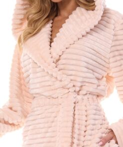 kremowy pudrowy szlafrok damski gruby