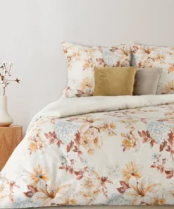 Kremowo ceglasta pościel bawełniana w kwiaty – satynowa pościel