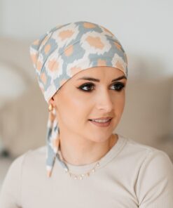 beżowo szara chusta na głowę po chemtioterapii maja