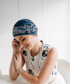 kobiecy turban po chemioterapii niebieski