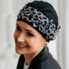 czarny turban po chemioterapii elegancki z kokardą