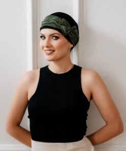 czarny turban po chemioterapii