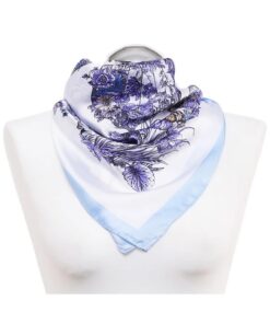 Alternative view of Elegancka Apaszka damska 70x70cm niebieskie kwiaty