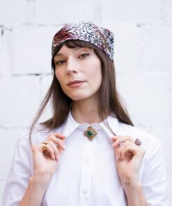 Alternative view of Elegancka Apaszka damska Satynowa 50x50cm ecru mix