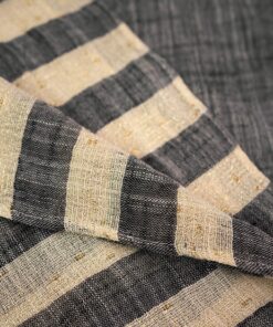 Alternative view of Cienki i lekki Szal damski Harper 24347 szary