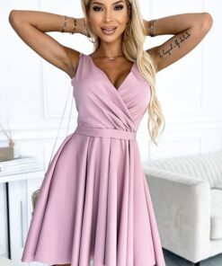 jasno różowa zwiewna sukienka damska