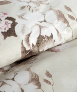 Alternative view of Beżowa bawełniana pościel w brązowo szary kwiatowy wzór – satyna bawełniana