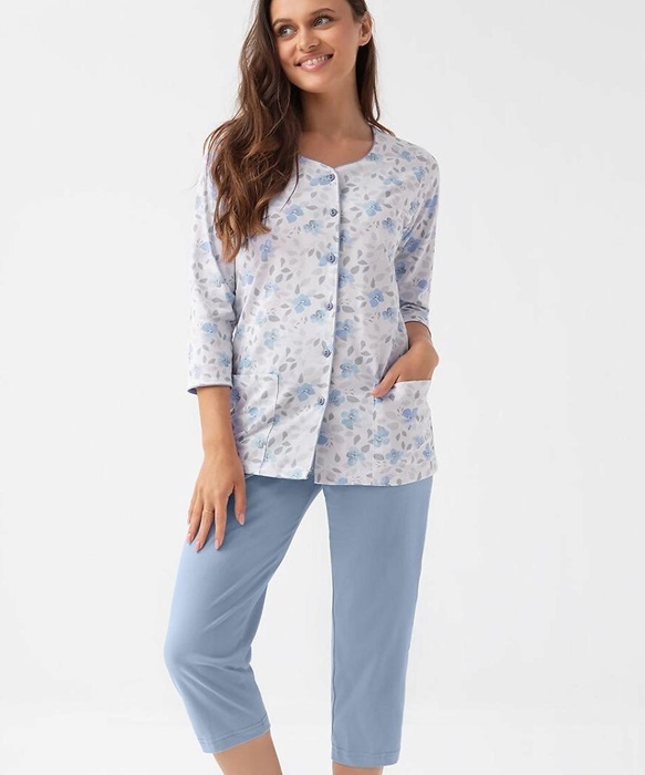 niebieska piżam damska z rozpinaną koszulką 3/4 długości