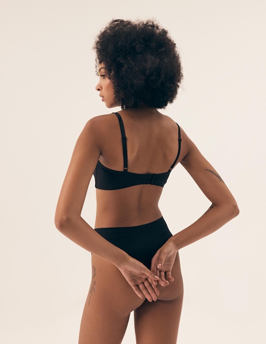 Biustonosz BEZ fiszbin typu Top z zapięciem z tyłu na haftki czarny - obrazek 2