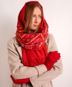 czerwony szal z haftem ciepły damski