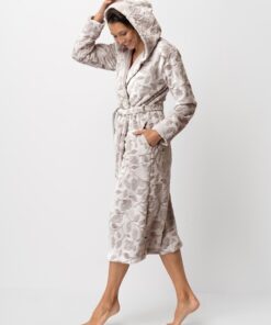 kremowy szlafrok damski z kapturem długi i miękki