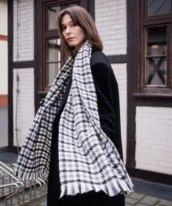 długi szary szal w kratę 200cm ciepły