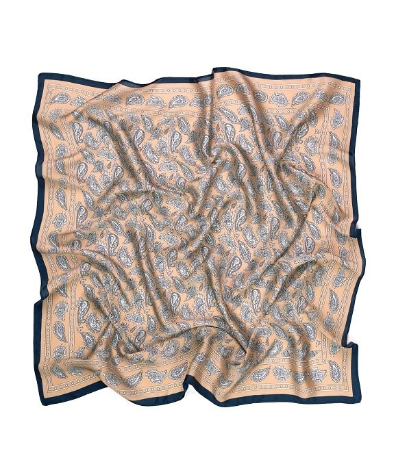 Elegancka apaszka damska Satynowa wzór paisley beżowa - obrazek 4