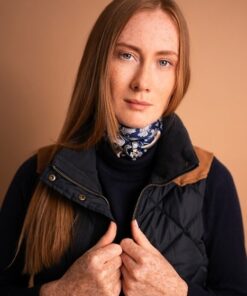 Alternative view of Elegancka apaszka damska Satynowa wzór paisley granatowa