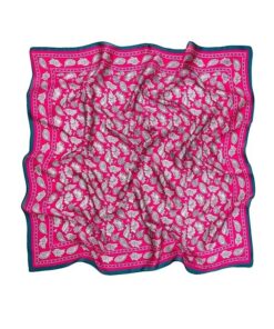 Elegancka apaszka damska Satynowa wzór paisley fuksja