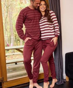 Piżamy dla Pary – zestaw piżam męska i damska w paski bordowe