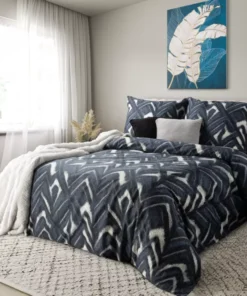 Pościel w granatowo beżowy wzór z satyny bawełnianej – Polska Pościel