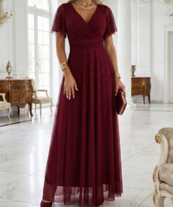 elegancka długa suknia brokatowa z tiulem bordowa krótki luźny rękawem tiulowy