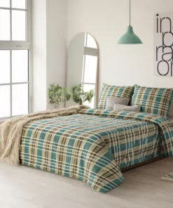 brązowo zielona pościel satynowa w kratę