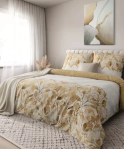 Kremowa pościel satynowa bawełniana w beżowe listki Polska